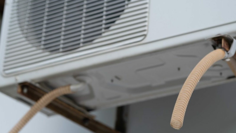 Como desentupir o dreno do ar-condicionado sem precisar chamar um técnico