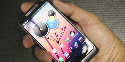 motorola razr ve xt890