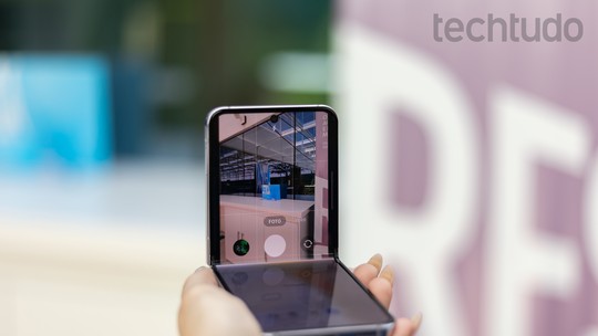Procurando um celular dobrável? Veja modelos da Motorola e Samsung
