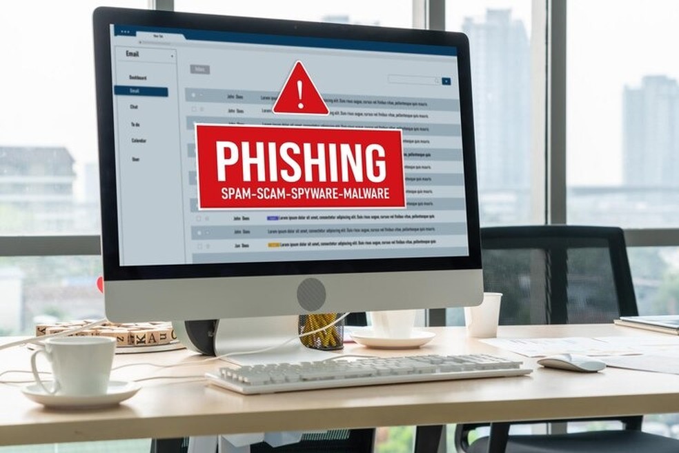 Cuidado com golpes de e-mail falso informando erro na declaração — Foto: Reprodução/Freepik