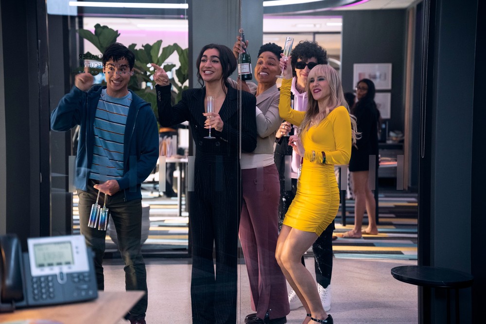 Glamorous Veja Sinopse Elenco E Trailer Da Série Da Netflix 