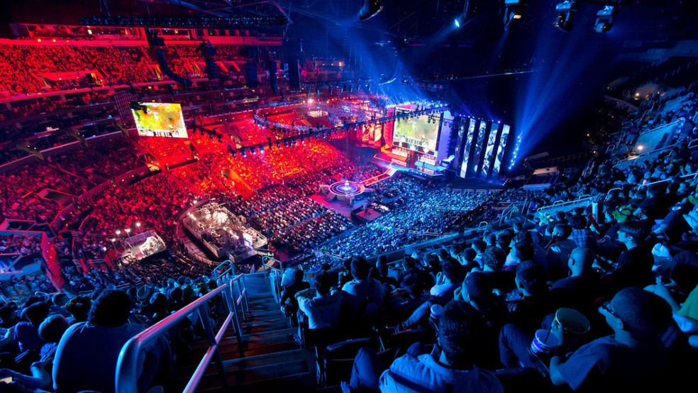 Estima-se que o esports faturaram cerca de US$ 180 bilhões em 2021; veja jogadores (e nomes já aposentados) que entraram pro ramo e você não sabia — Foto: Divulgação/Riot Games