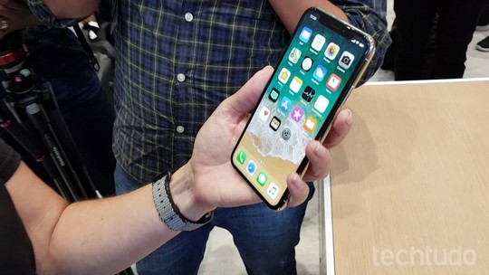 Quanto custa trocar a tela do iPhone? Veja preço praticado pela Apple