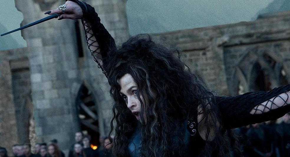 Bellatrix Lestrange é uma das Comensais da Morte mais sádicas de Voldemort — Foto: Reprodução/IMDb