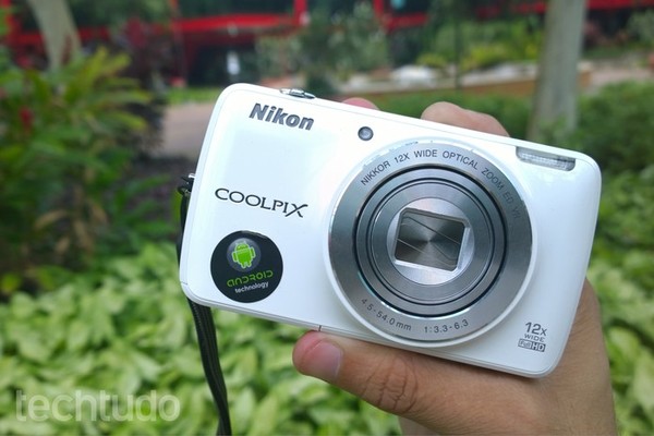 Review Nikon Coolpix S810c