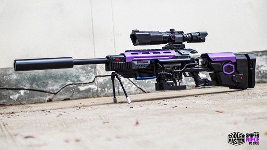 Jogador cria PC Gamer com formato de rifle sniper por R$ 14 mil; veja fotos