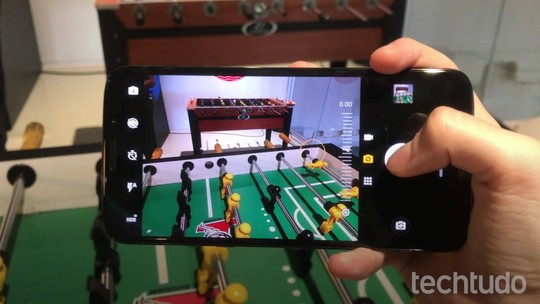 Celular Motorola de dois anos atrás funciona com 5G; entenda como