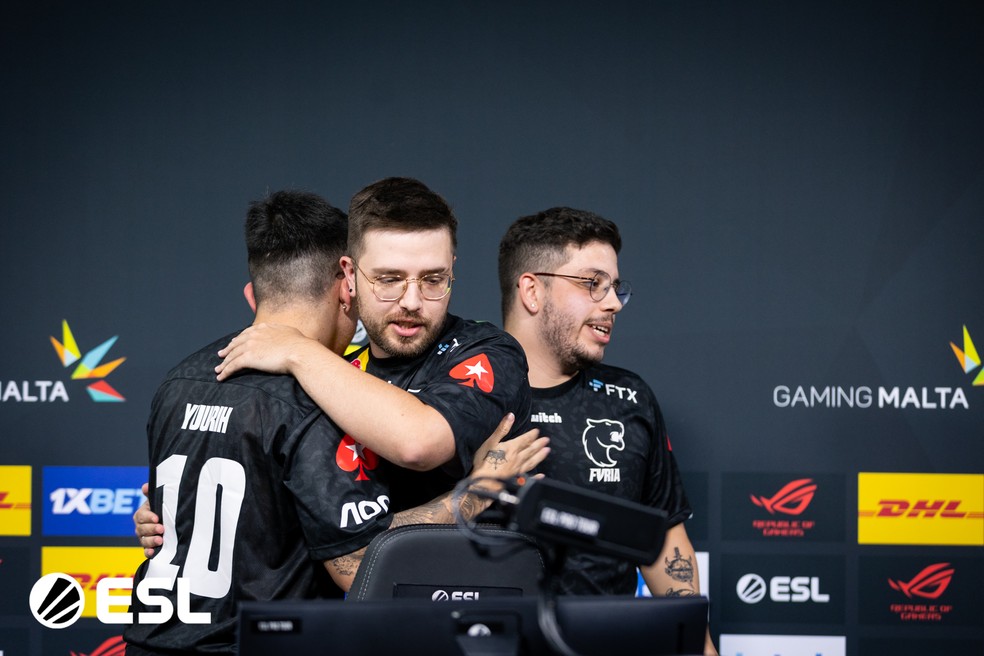 FURIA Esports - 🇧🇷 Chegamos e queremos fazer história!