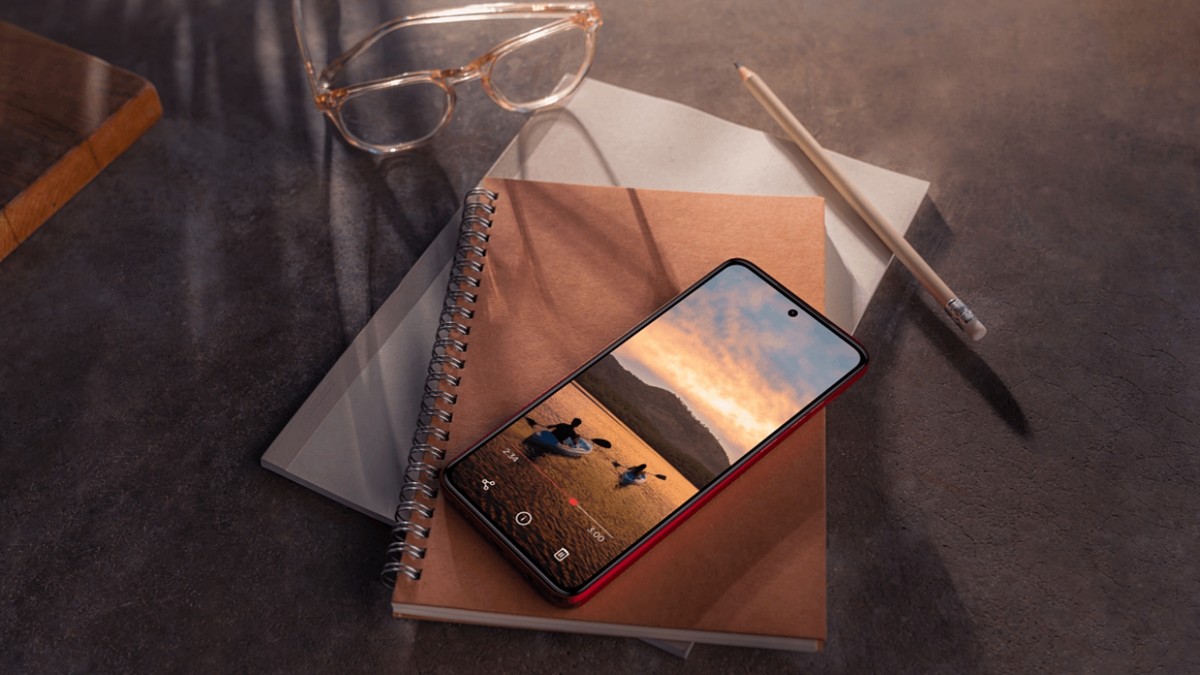 Galaxy A55, Poco X6 Pro e mais celulares de 256 GB para ter muito espaço