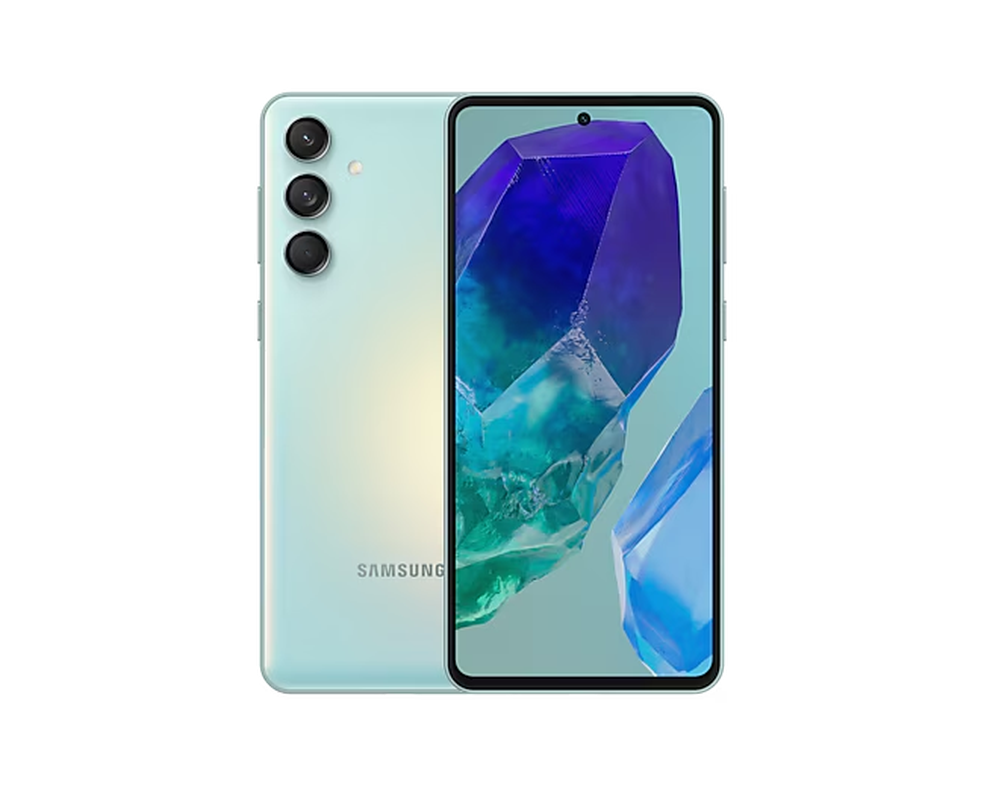Galaxy M55 5G é bom? Veja preço e ficha técnica do celular da Samsung
