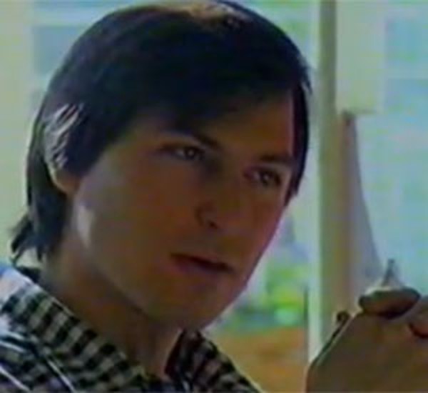 Assista a um brainstorm de Steve Jobs com sua equipe na Next