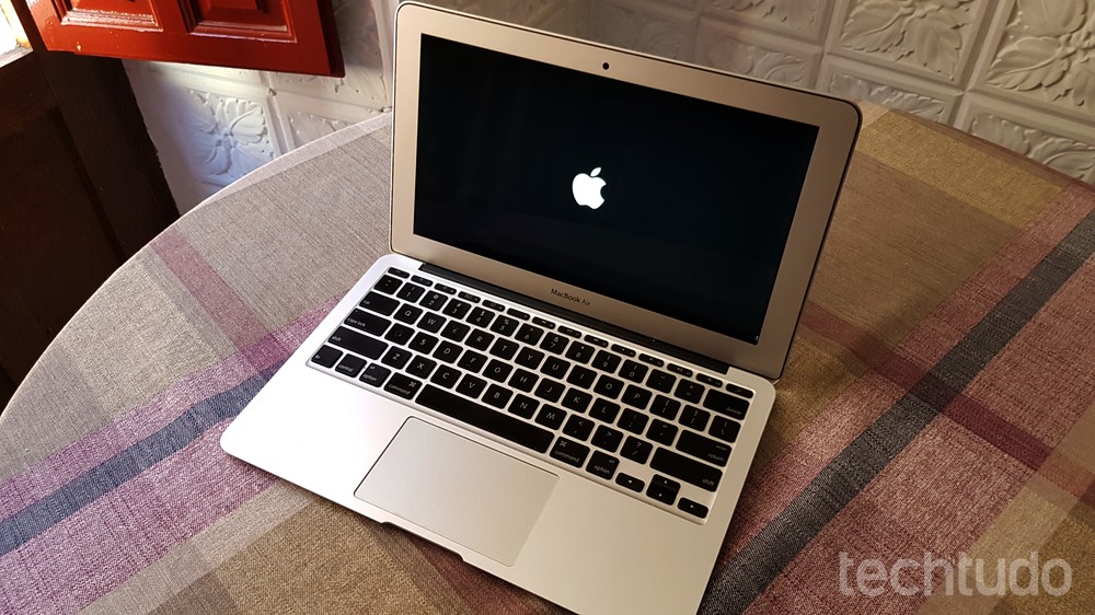 Macbook Pro Travando E Tenho Reiniciar O Que Fazer