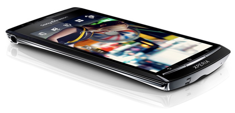 Sony Ericsson Xperia Arc com tela Reality Display