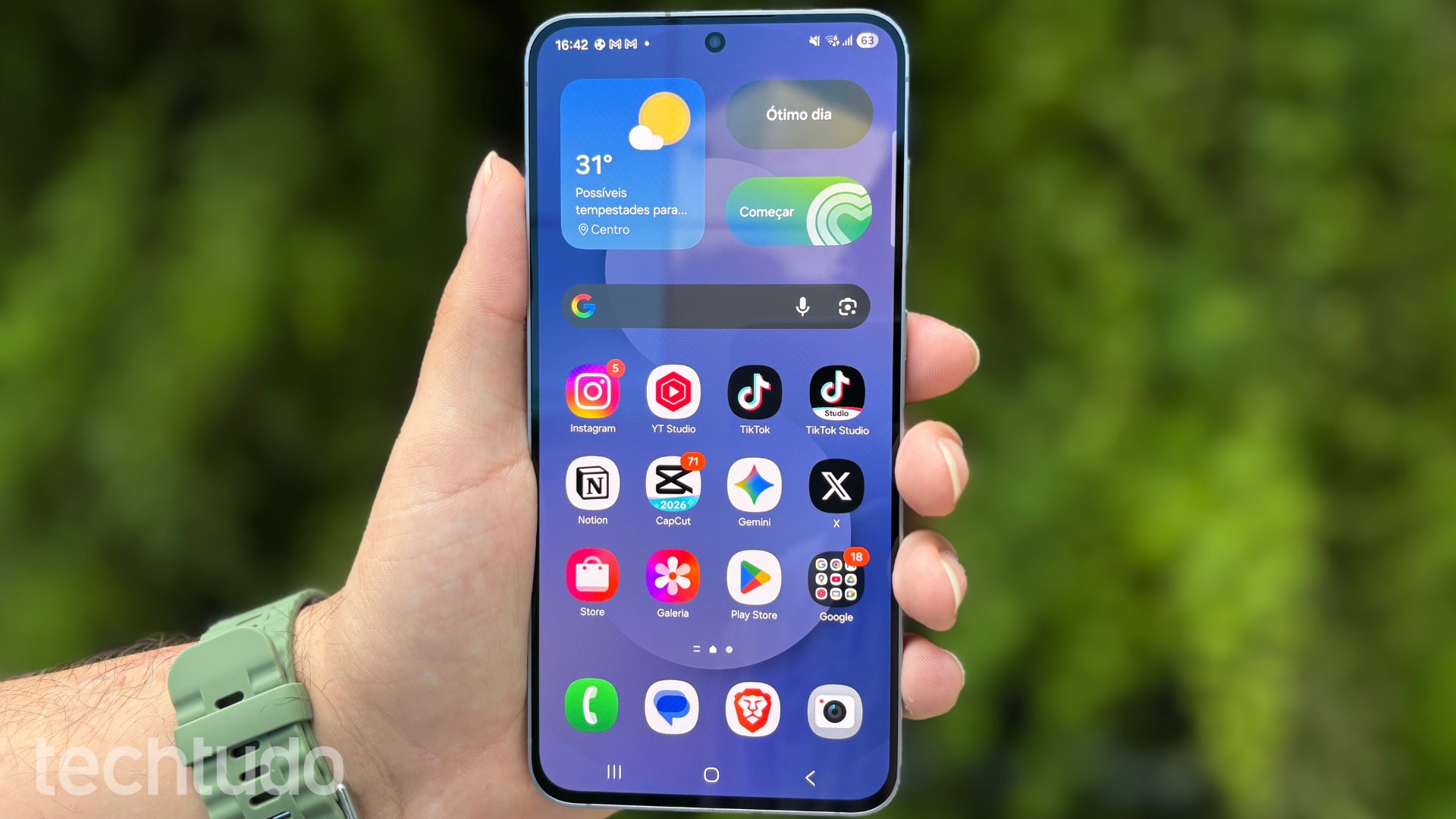 5 celulares Samsung com bateria de longa duração para não pensar em recarga