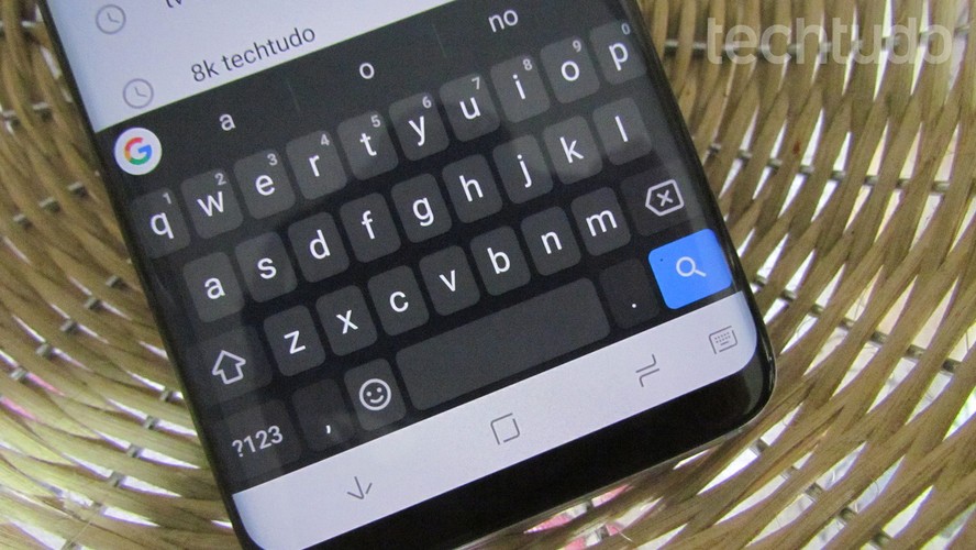 Como desativar letra maiúscula automática no Android