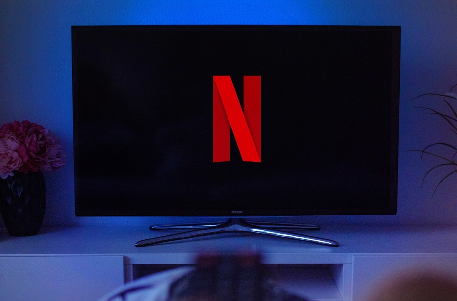 Netflix 4K + 4 Telas - 1 Mes - Nao E Conta Compartilhada - Redes Sociais -  DFG