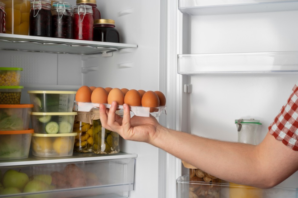 Image for 7 erros que você comete na geladeira e aumentam a conta de luz