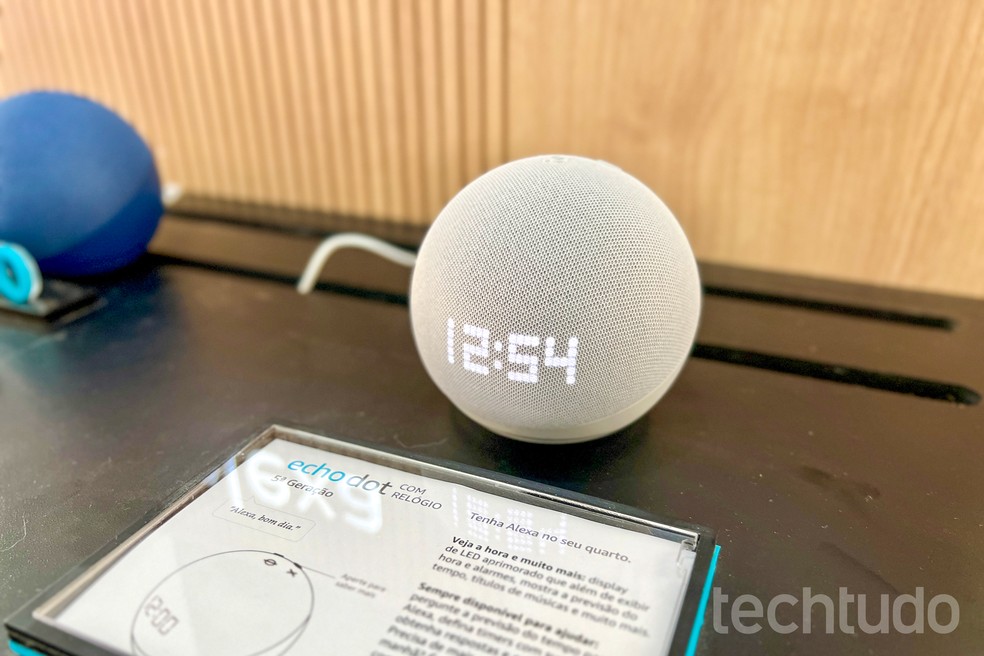 Echo Dot 5ª Geração Smart Speaker com Alexa - Lançamento 2023 - Preto