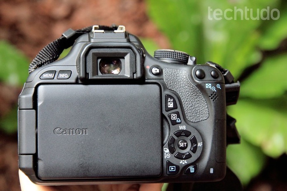 デジタルカメラ Canon EOS Rebel t3i Focus Filme Ltda. A sua loja de Equipamentos Fotográficos