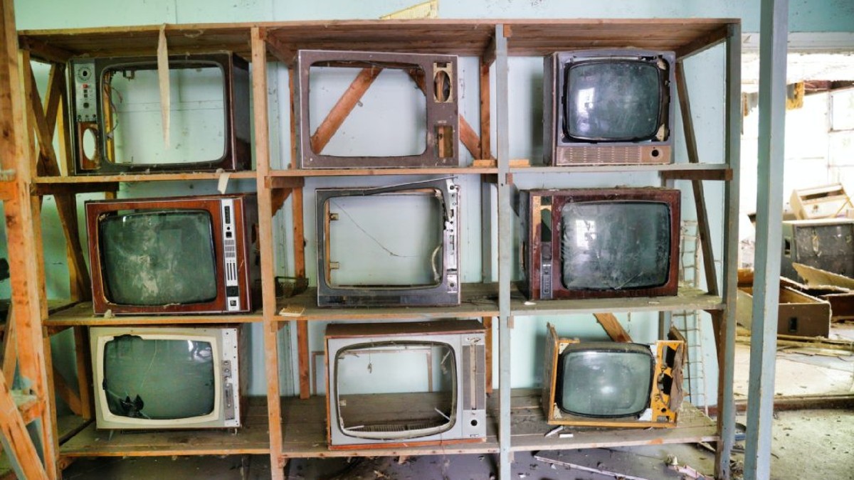 6 TVs que você NÃO deve comprar na Black Friday — e os motivos