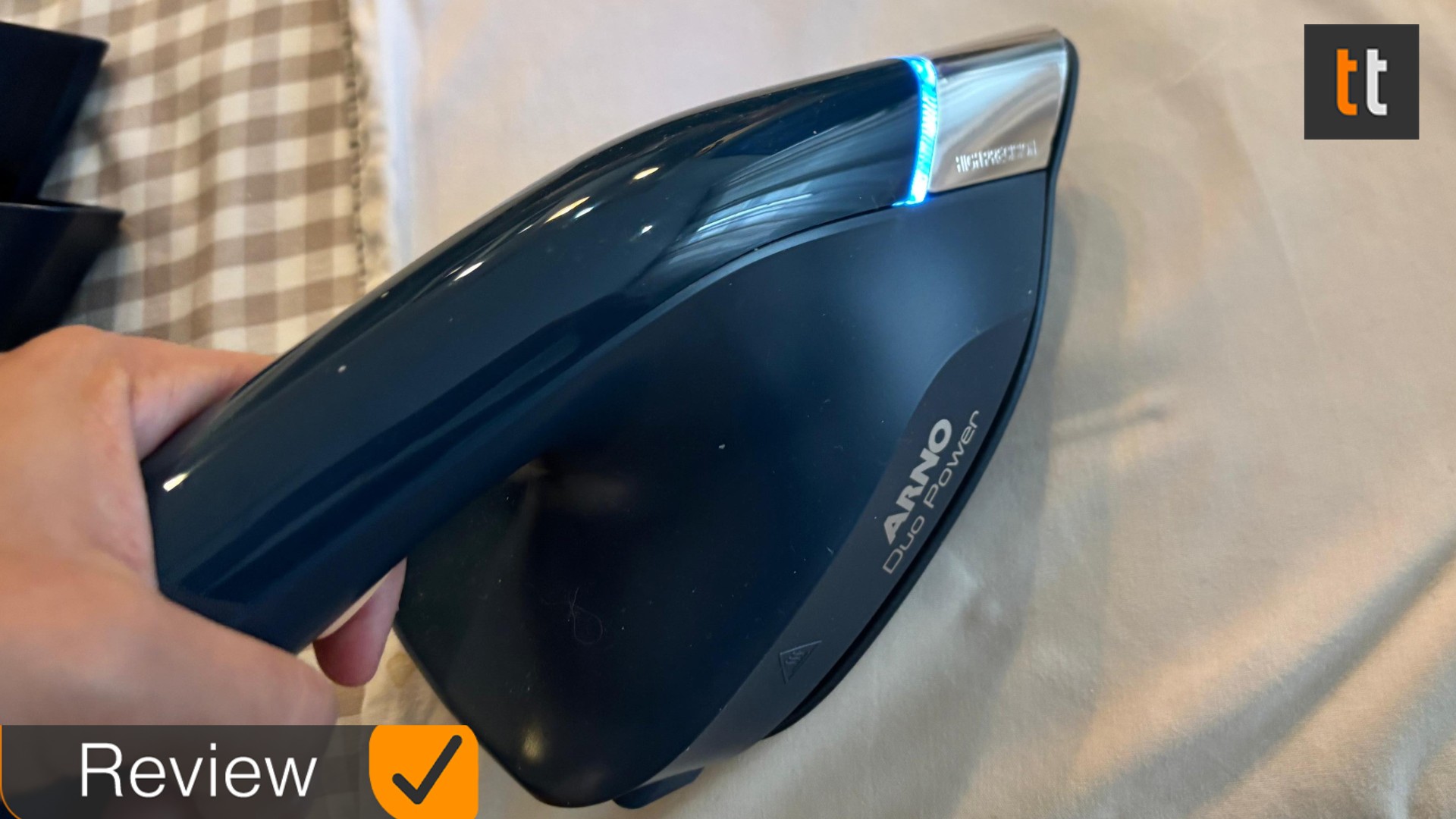 Ferro Arno Duo Power: unidade 2 em 1 para passar roupas com praticidade e vapor