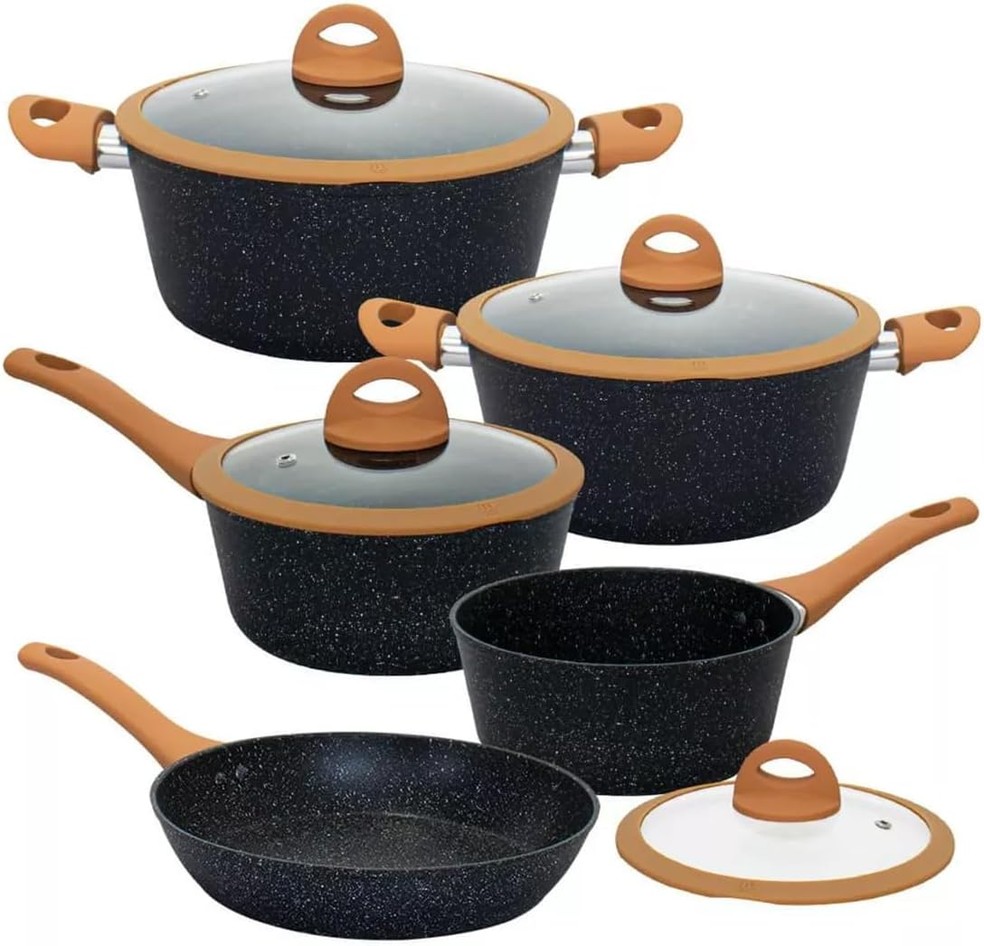 Conjunto com 5 Panelas, com Fundo Indução, Preto, Casambiente — Foto: Divulgação/Casambiente