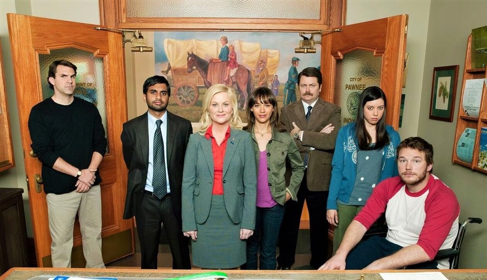 Criador de The Good Place e The Office terá série de comédia no HBO Max -  NerdBunker