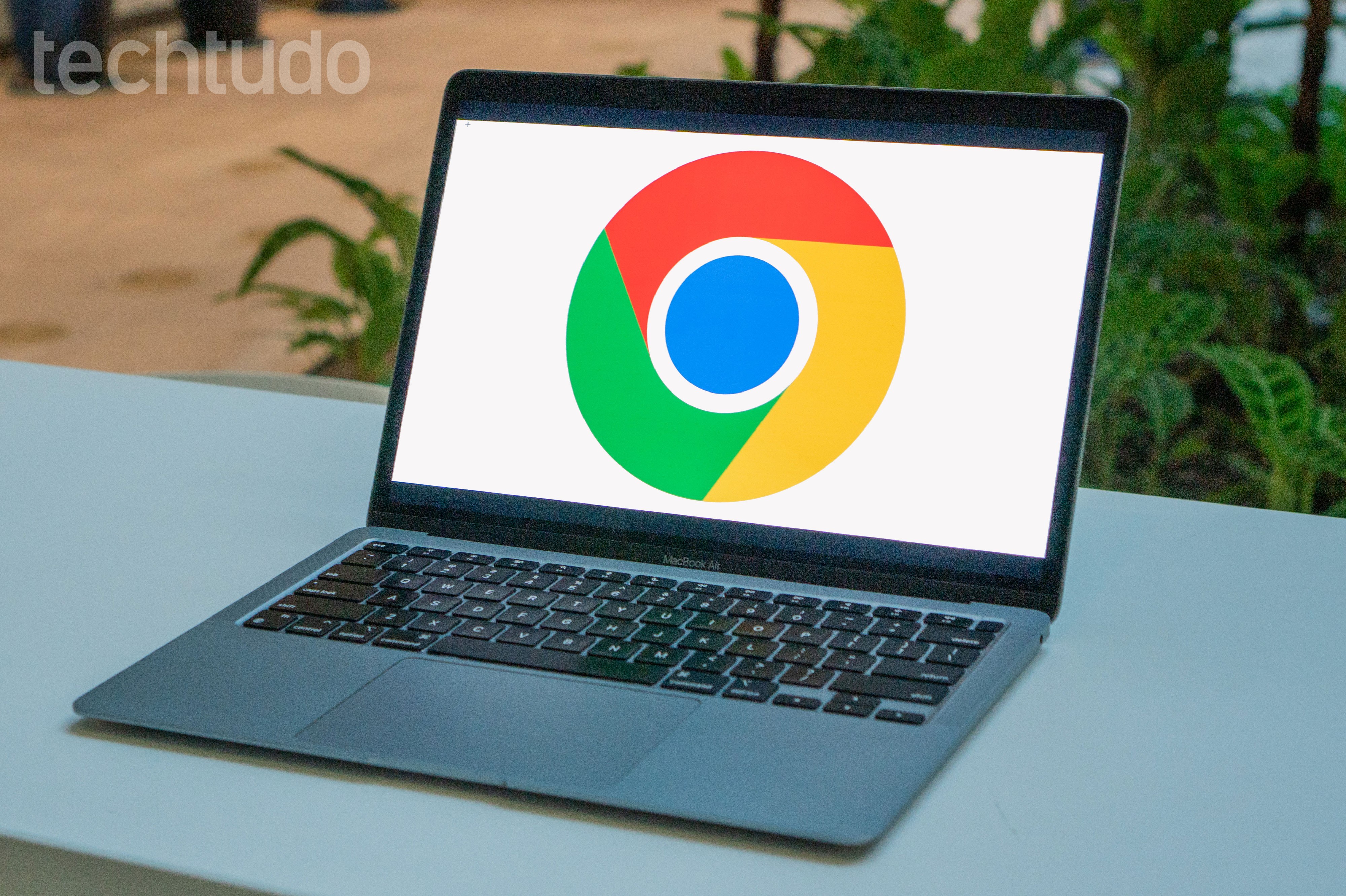 PC sem espaço? Google Chrome pode ter baixado IA sem você perceber; entenda