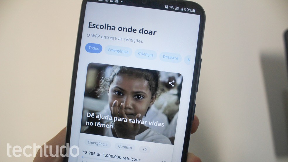 Saiba como usar o app ShareTheMeal para fazer doações de refeições — Foto: Marcela Franco/TechTudo