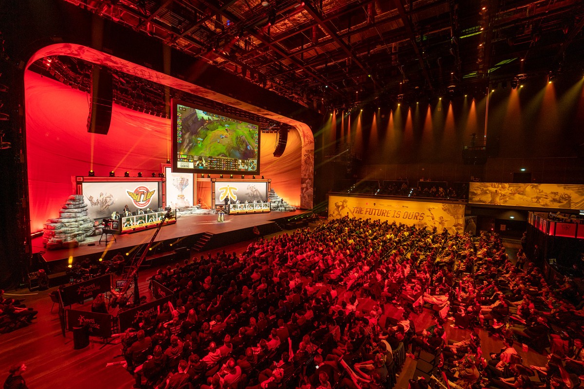 Quais são os times e os grupos no Mundial 2019 de League of Legends