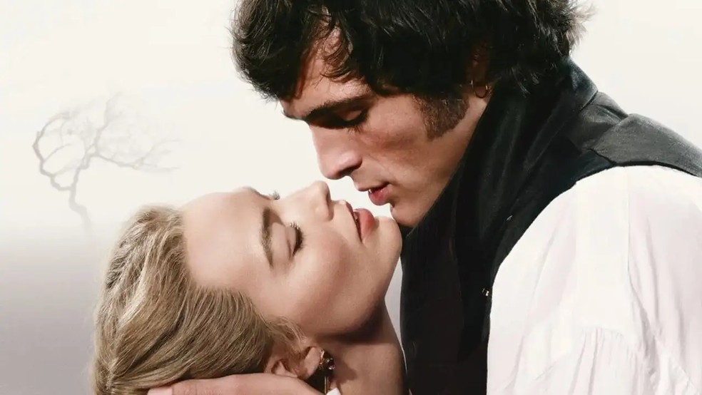 Onde assistir ao O Morro dos Ventos Uivantes? Veja data de estreia no streaming — Foto: Reprodução/IMDb