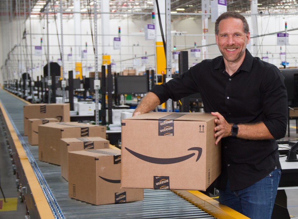 Amazon entra de vez no Brasil: entrega rápida pode ocorrer em dois dias
