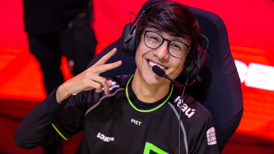 Prêmio CBLOL 2022: Tinowns vence na categoria de melhor jogador