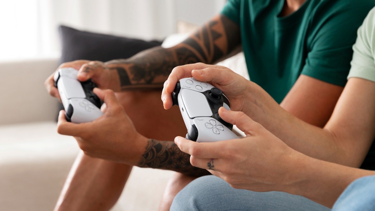 PS5 Slim e jogos estão até 57% mais baratos na Semana Geek da Amazon