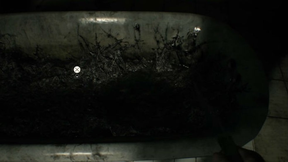 Resident Evil 7: drene a água da banheira (Foto: Reprodução/Thomas Schulze) — Foto: TechTudo
