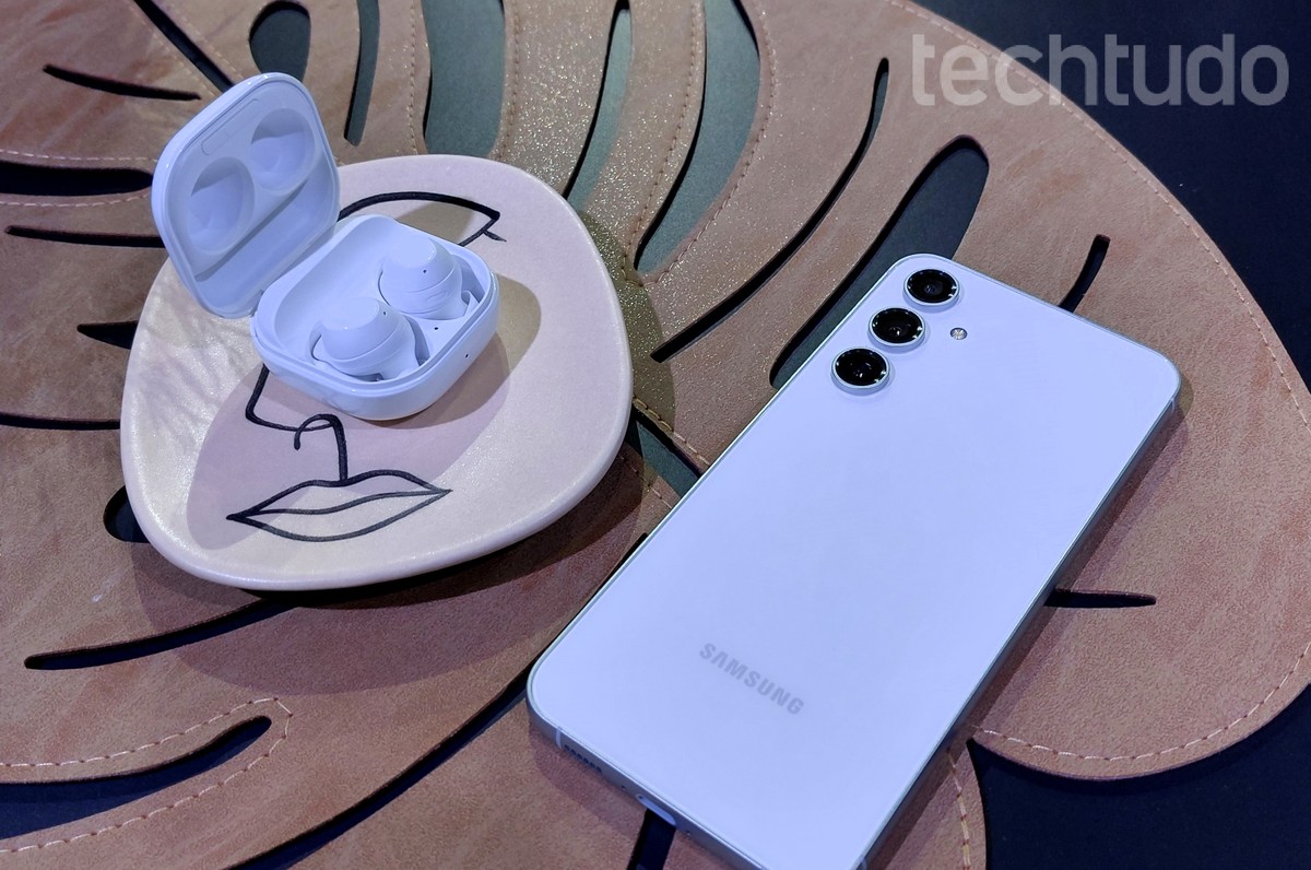O controle da TV sumiu? Samsung lança programa de reposição para fone, TV e mais