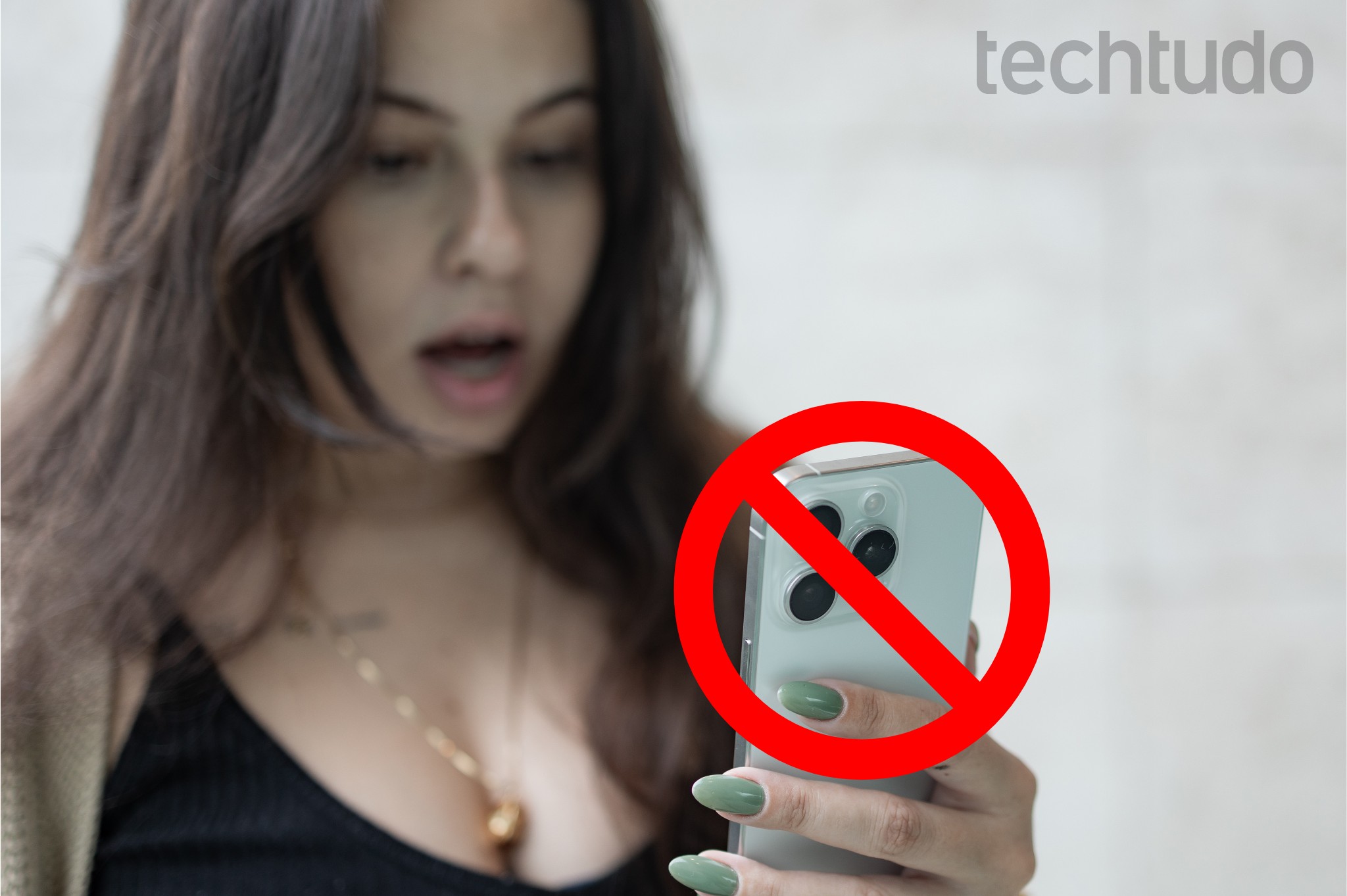 5 erros no celular da empresa que podem te dar problema — e você nem sabe