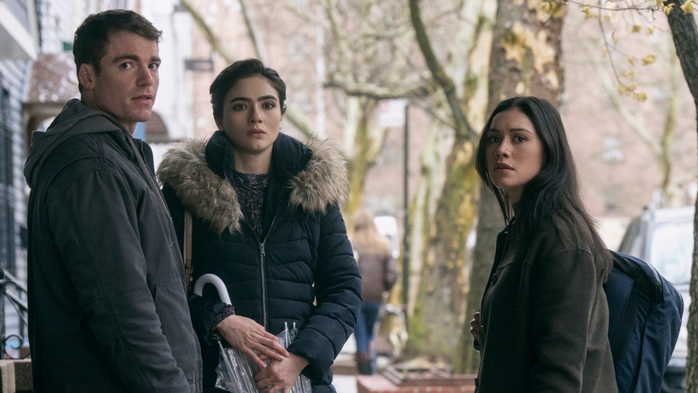 Na segunda temporada de O Agente Noturno, muitas conspirações e ameaças surgem no caminho — Foto: Divulgação/Netflix