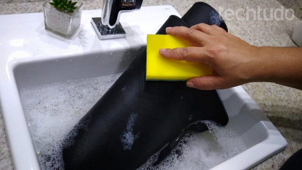 Como limpar um mousepad