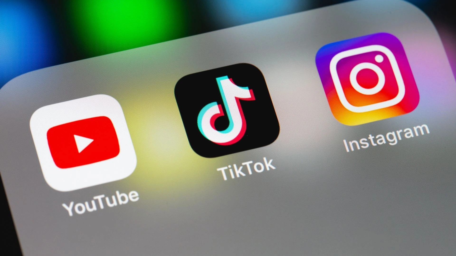 Julgamento nos EUA pode forçar Meta, TikTok e YouTube a mudarem seus apps