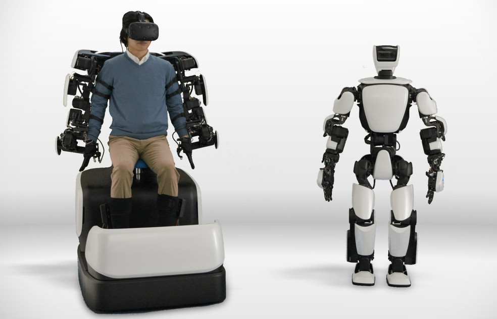 T-HR3 é um robô que funciona como um avatar — Foto: Divulgação / Toyota
