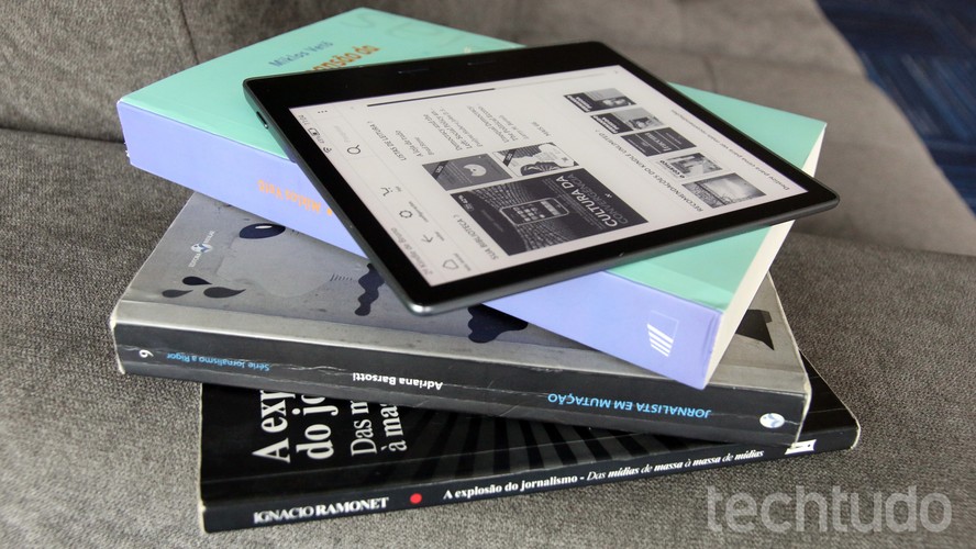 traz novo Kindle com luz frontal ao Brasil por R$ 349