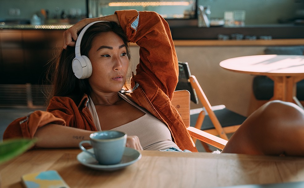 Os fones de ouvido da JBL também são uma boa opção no mercado — Foto: Divulgação/JBL