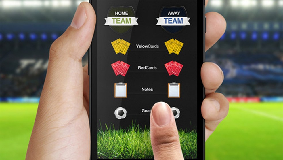 Fifa cria bola de futebol transparente tem GPS e chip RFID