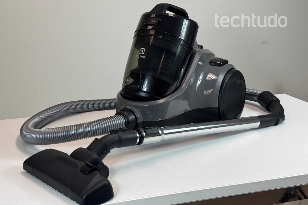 Review Electrolux EAS30: aspirador  não entrega tudo o que promete