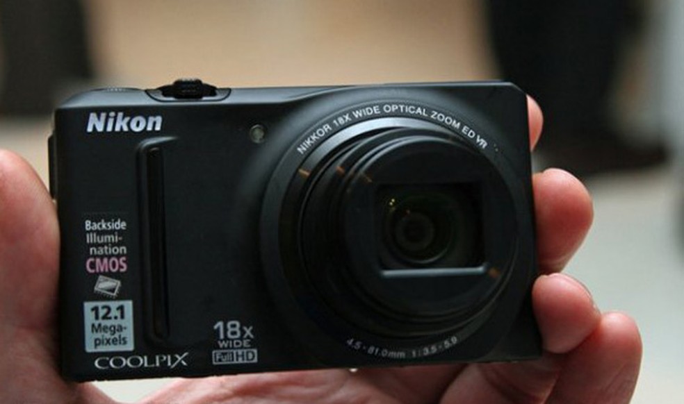 nikon coolpix s9100 camera