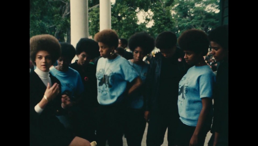 Curta mostra a organização do Partido dos Panteras Negras na década de 60 — Foto: Reprodução/IMDb