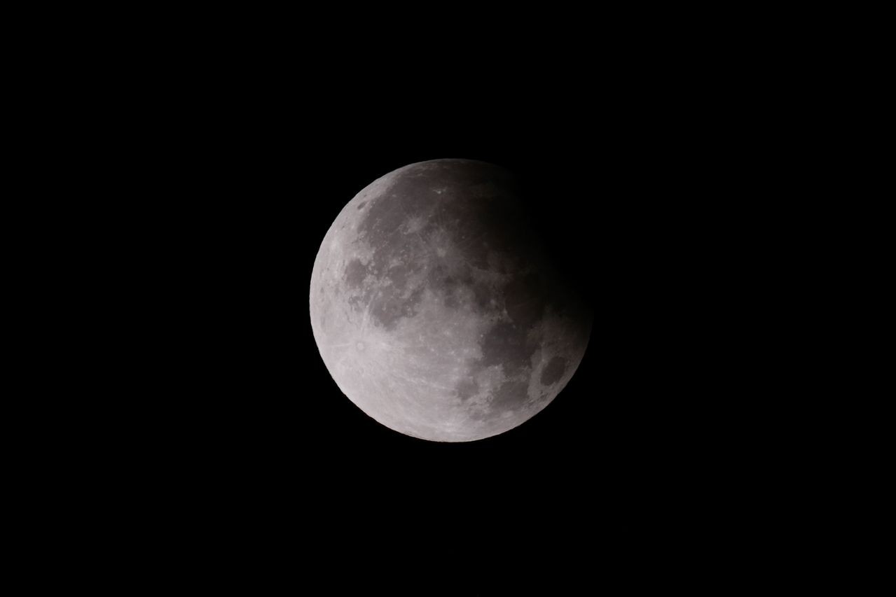 Eclipse lunar será visível no Brasil: veja data e como assistir online