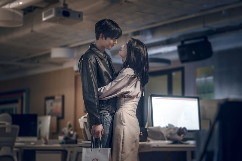 12 séries coreanas da Netflix com romance para assistir e suspirar alto