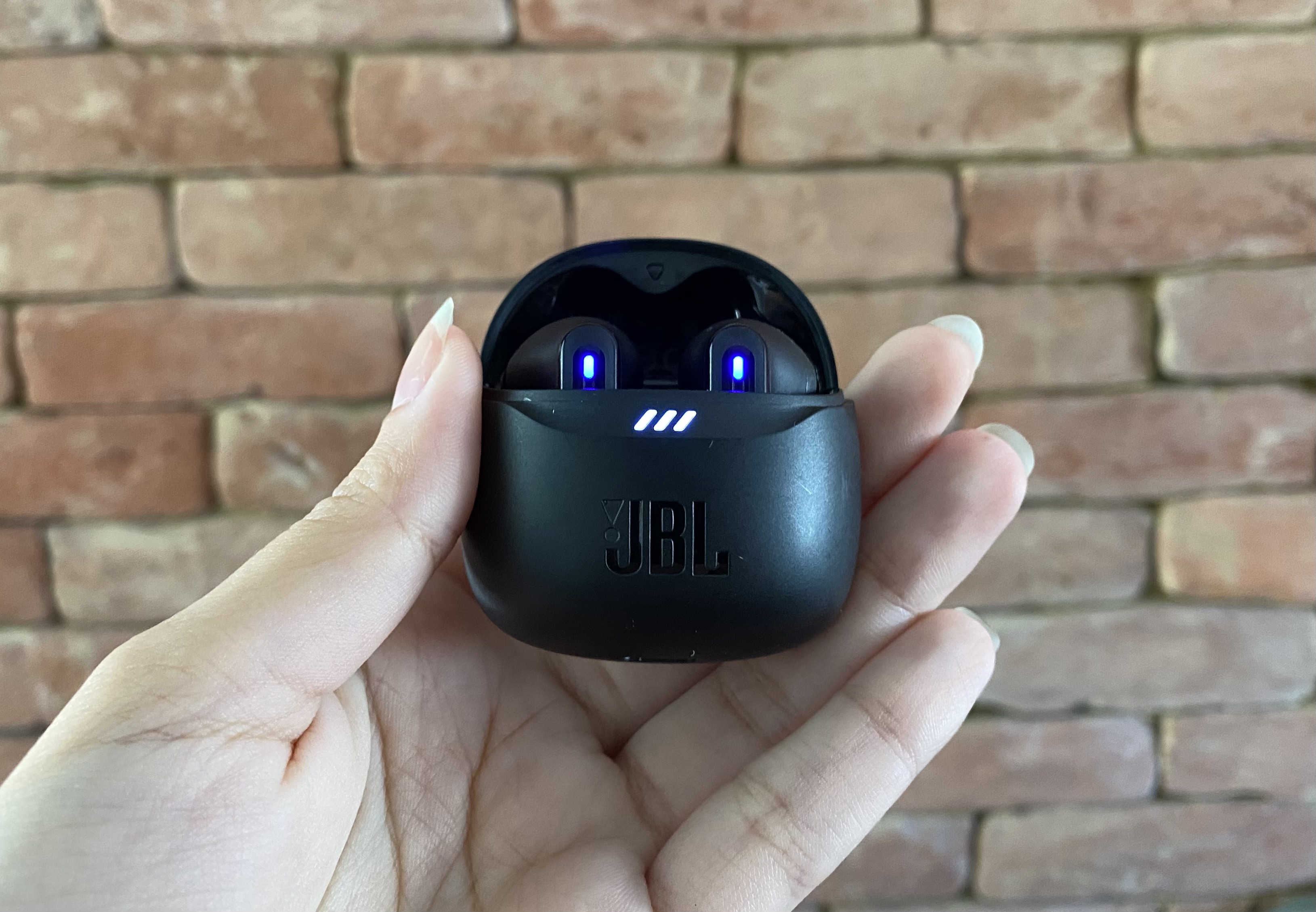 7 fones Bluetooth que mandam bem no som e no preço